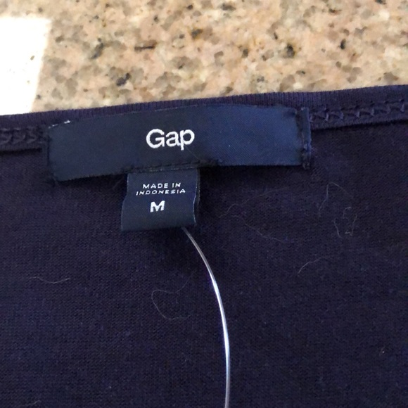 Top - Picture 2 of 4